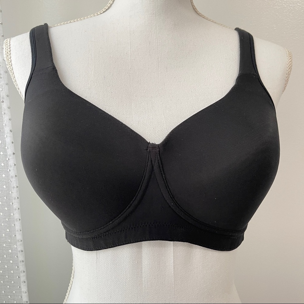 Jockey black bra size 38B wireless